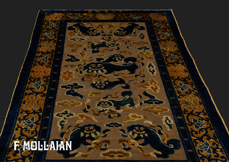 Antique Chinese Silk&Metal Rug n°:42856685